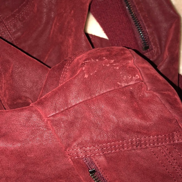Red/maroon jacket - Picture 6 of 6